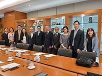 Members of CUHK pose a group photo with the SCNU's delegation.